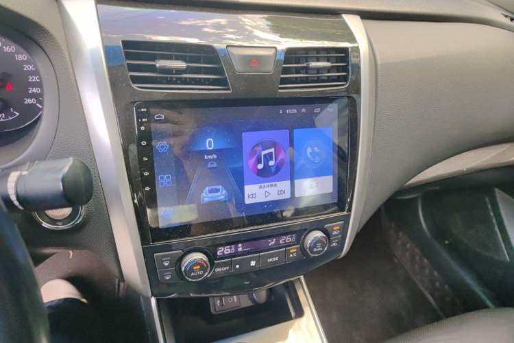 Used Nissan Teana 2013 2.0L XL Comfort Edition Audio And AC Panel