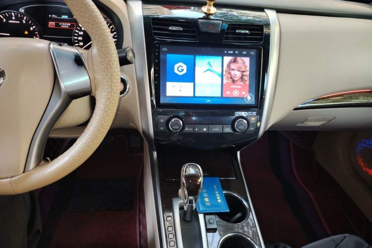 Used Nissan Teana 2013 2.0L XE Fashion Edition Audio And AC Panel