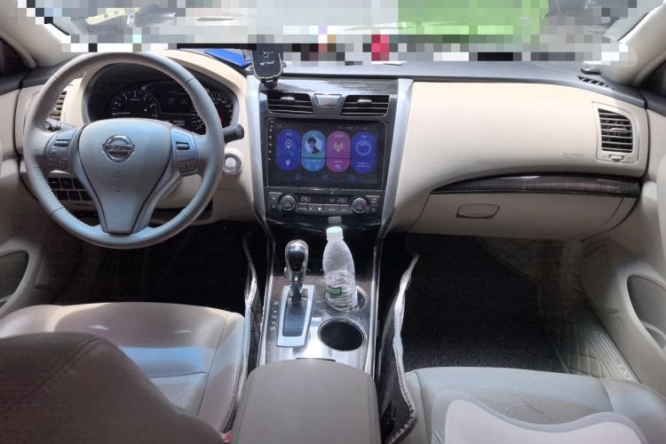 Used Nissan Teana 2013 2.0L XL Comfort Edition Center Console