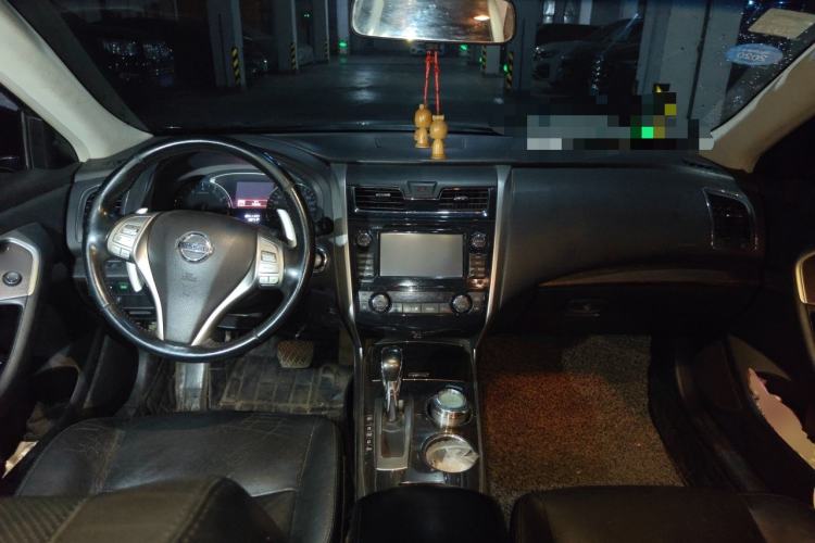 Used Nissan Teana 2013 2.5L XL-NAVI Luxury Edition Center Console