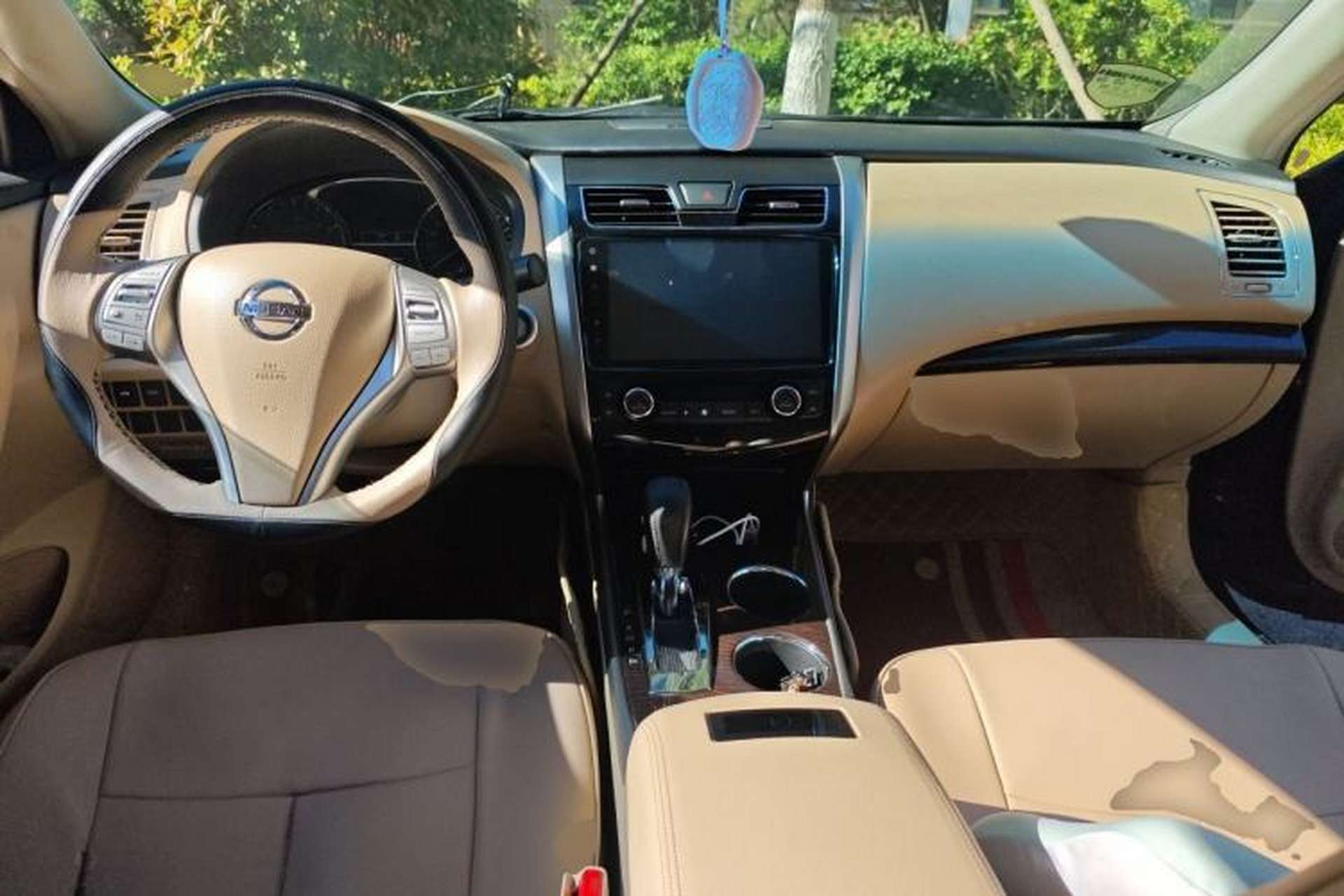 Used Nissan Teana 2013 2.0L XL Comfort Edition Center Console
