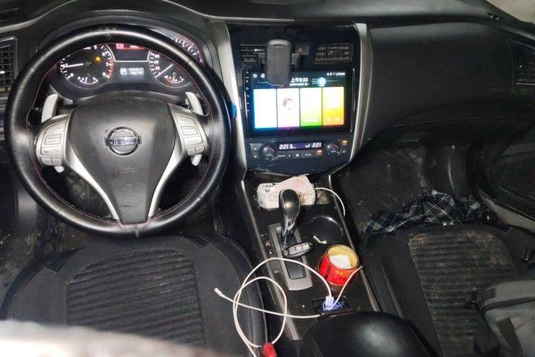 Used Nissan Teana 2013 2.5L XL Leading Edition Center Console