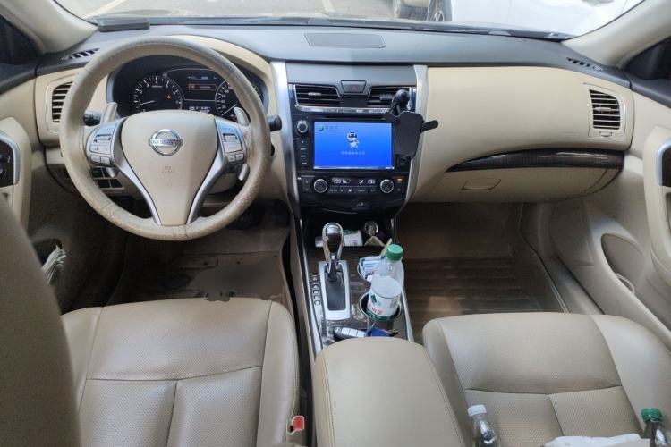 Used Nissan Teana 2013 2.5L XL-NAVI Luxury Edition Center Console