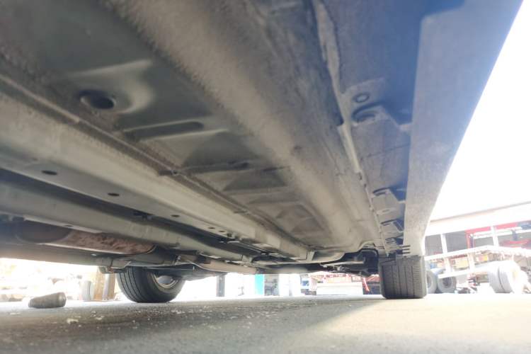 Used Nissan Teana 2013 2.0L XL Comfort Edition Chassis Front Left