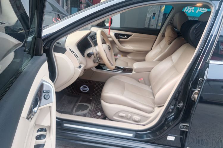 Used Nissan Teana 2013 2.5L XL Leading Edition Driver Seat