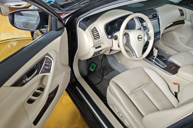 Used Nissan Teana 2013 2.5L XL Leading Edition Driver Seat
