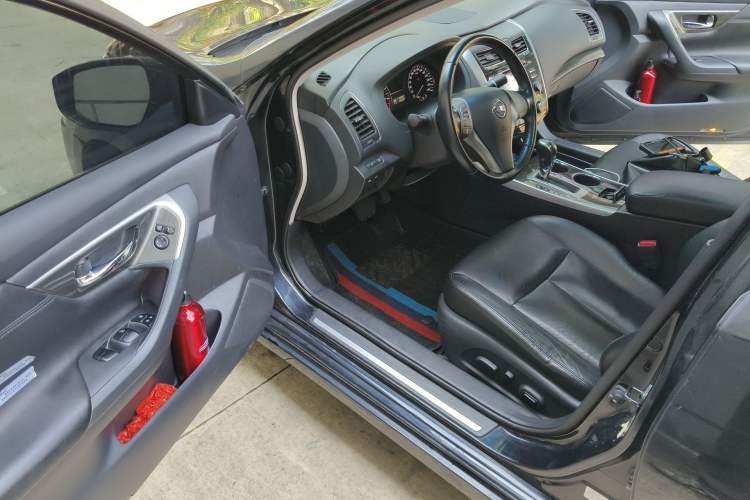 Used Nissan Teana 2013 2.0L XL Comfort Edition Driver Seat