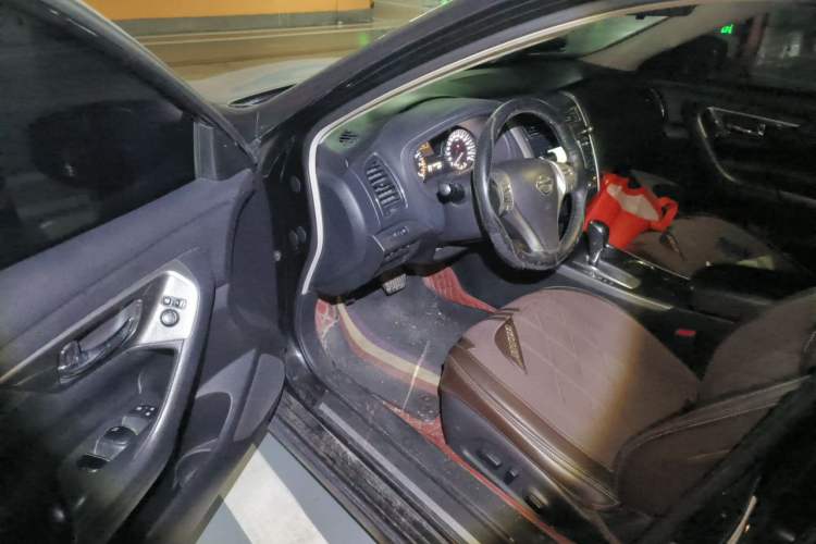 Used Nissan Teana 2013 2.0L XL Comfort Edition Driver Seat