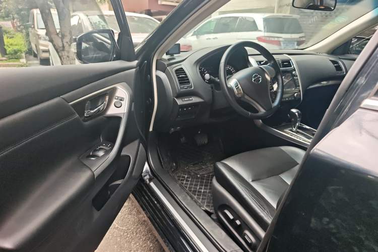 Used Nissan Teana 2013 2.0L XL Comfort Edition Driver Seat