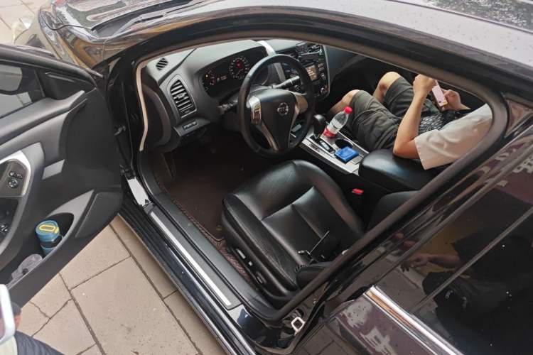 Used Nissan Teana 2013 2.0L XL Comfort Edition Driver Seat