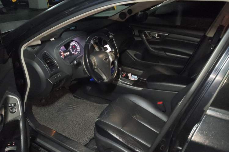 Used Nissan Teana 2013 2.5L XL Leading Edition Driver Seat
