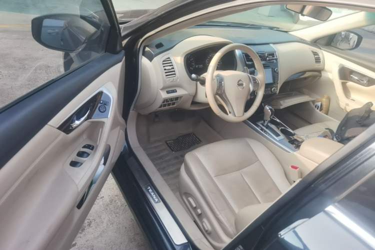 Used Nissan Teana 2013 2.5L XL-NAVI Luxury Edition Driver Seat