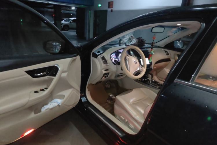 Used Nissan Teana 2013 2.5L XL-NAVI Luxury Edition Driver Seat