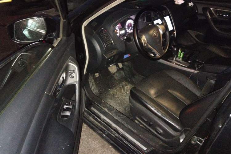 Used Nissan Teana 2013 2.0L XL-NAVI Smart Navigation Edition Driver Seat