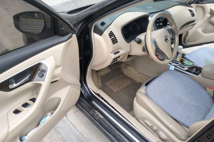 Used Nissan Teana 2013 2.5L XL-Upper NAVI Tech Deluxe Edition Driver Seat