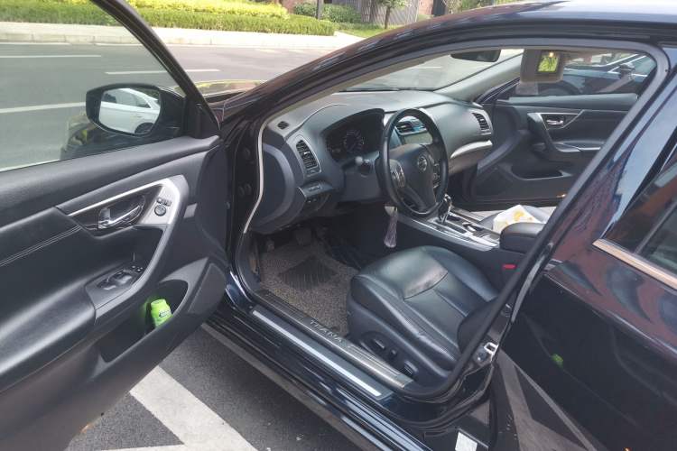 Used Nissan Teana 2013 2.0L XL Comfort Edition Driver Seat