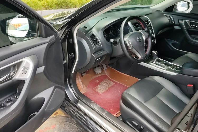 Used Nissan Teana 2013 2.0L XL Comfort Edition Driver Seat