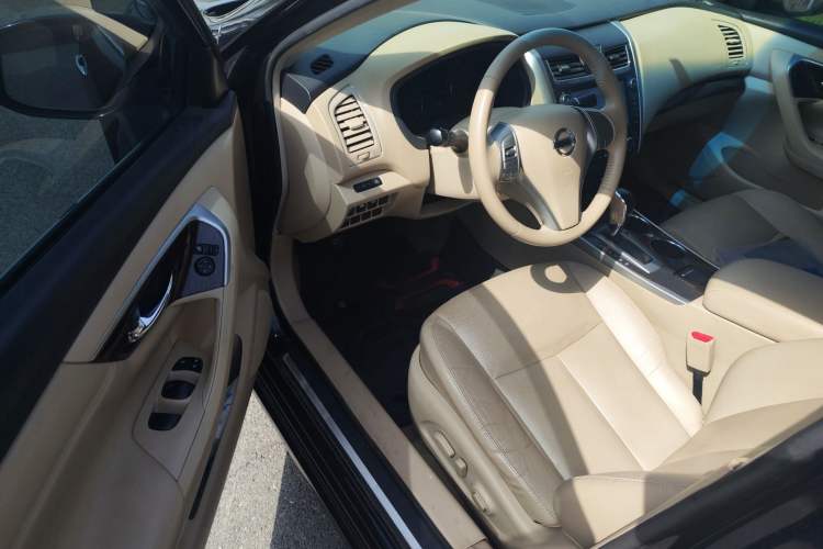 Used Nissan Teana 2013 2.0L XL Comfort Edition Driver Seat