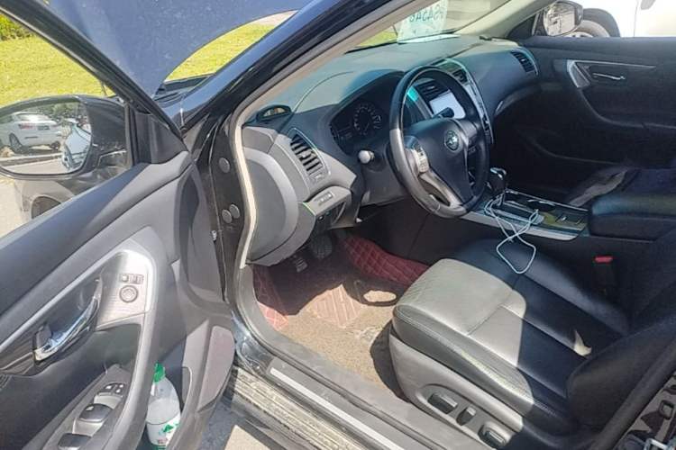 Used Nissan Teana 2013 2.0L XL Comfort Edition Driver Seat