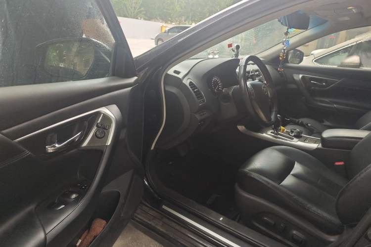 Used Nissan Teana 2013 2.0L XL Comfort Edition Driver Seat