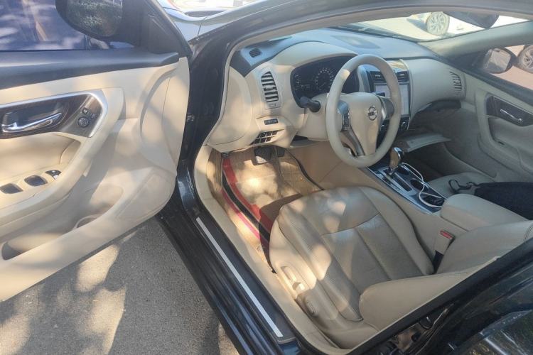 Used Nissan Teana 2013 2.0L XL Comfort Edition Driver Seat