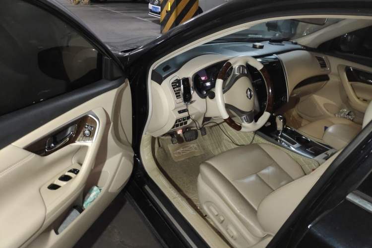 Used Nissan Teana 2013 2.0L XL Comfort Edition Driver Seat