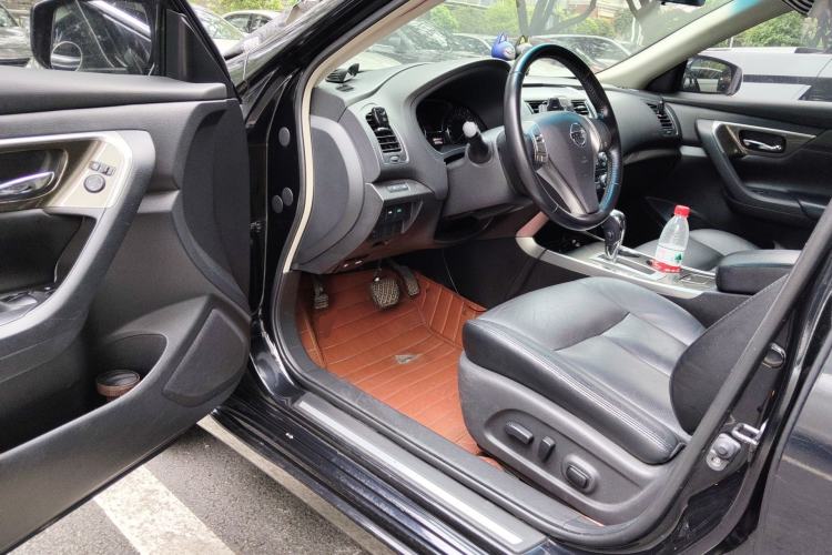 Used Nissan Teana 2013 2.0L XL Comfort Edition Driver Seat