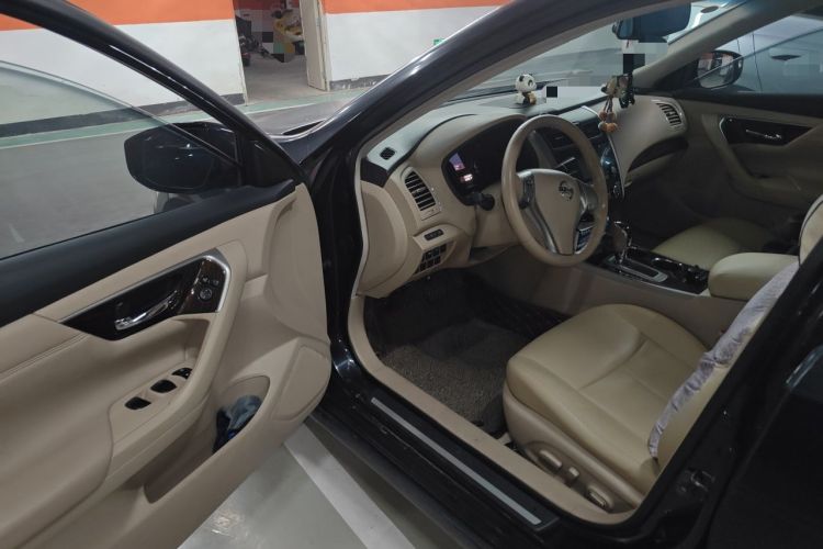 Used Nissan Teana 2013 2.0L XL Comfort Edition Driver Seat