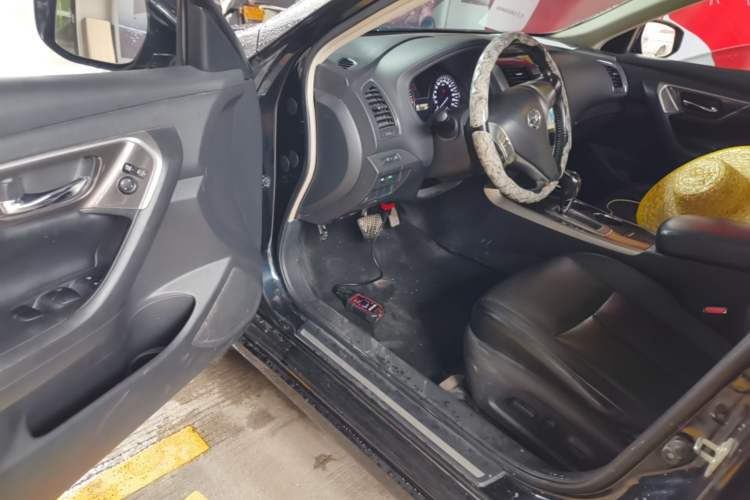 Used Nissan Teana 2013 2.0L XL Comfort Edition Driver Seat