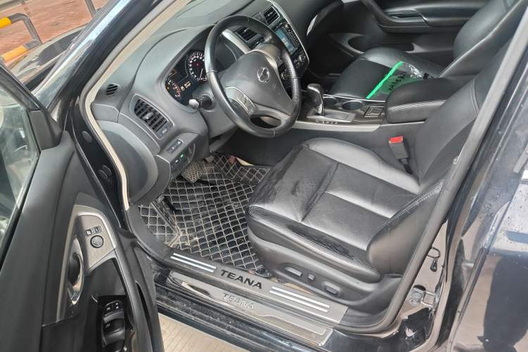 Used Nissan Teana 2013 2.0L XL Comfort Edition Driver Seat