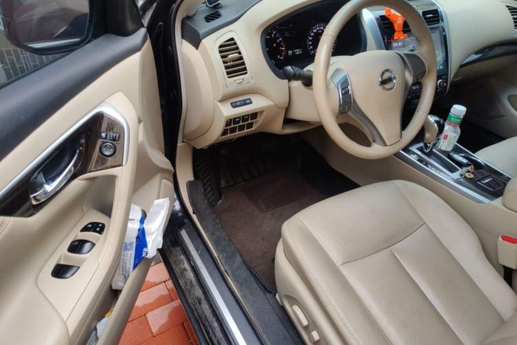 Used Nissan Teana 2013 2.0L XL Comfort Edition Driver Seat