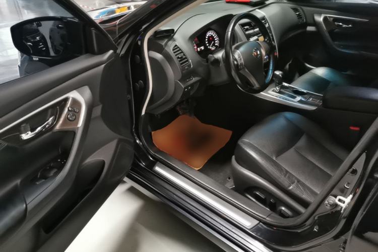 Used Nissan Teana 2013 2.0L XL Comfort Edition Driver Seat