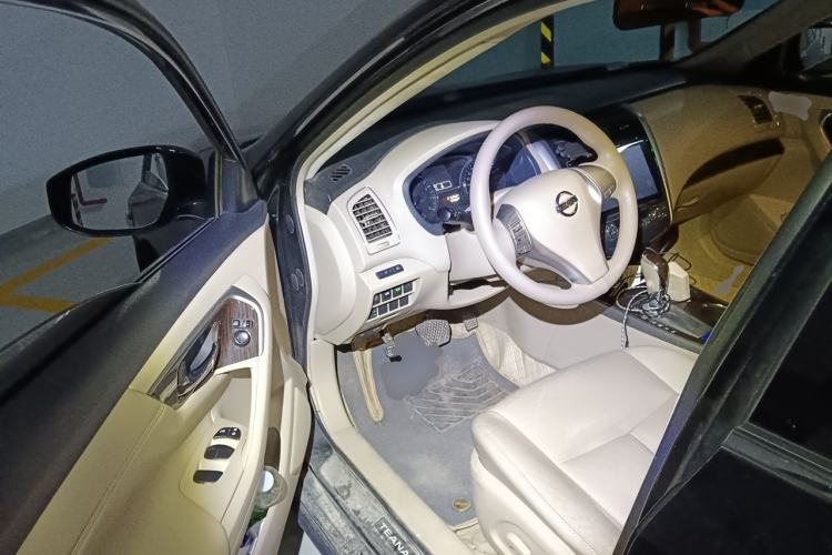 Used Nissan Teana 2013 2.0L XL Comfort Edition Driver Seat