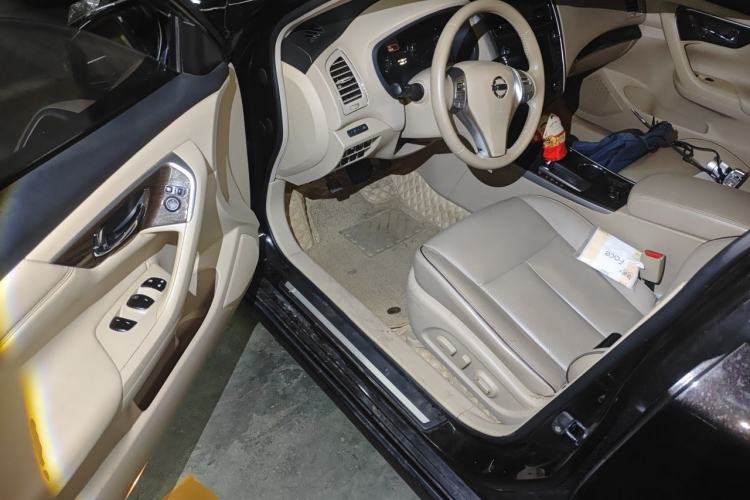 Used Nissan Teana 2013 2.0L XL Comfort Edition Driver Seat