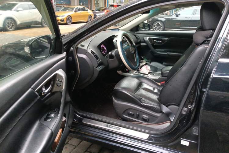 Used Nissan Teana 2013 2.0L XL Comfort Edition Driver Seat