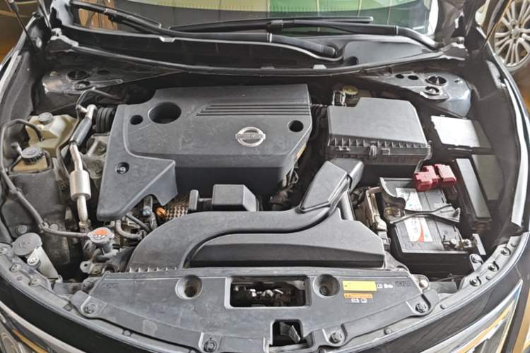 Used Nissan Teana 2013 2.5L XL Leading Edition Engine Bay