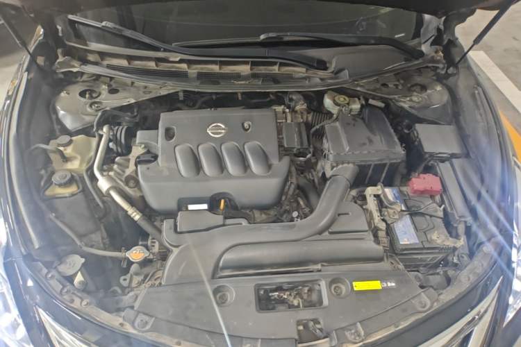 Used Nissan Teana 2013 2.0L XL Comfort Edition Engine Bay