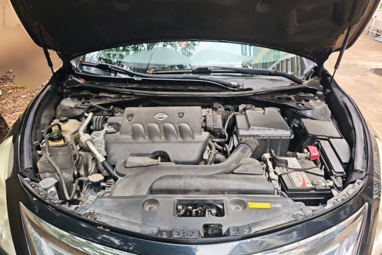 Used Nissan Teana 2013 2.0L XL Comfort Edition Engine Bay