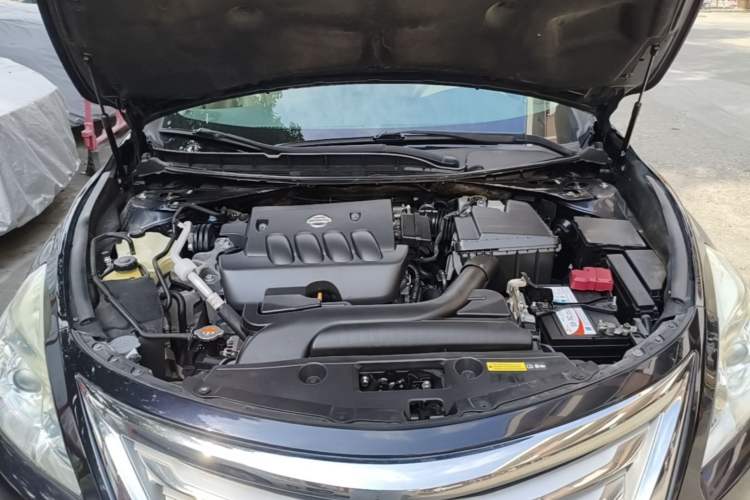 Used Nissan Teana 2013 2.0L XE Fashion Edition Engine Bay