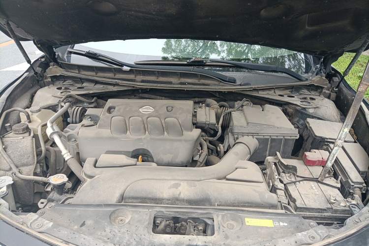 Used Nissan Teana 2013 2.0L XL Comfort Edition Engine Bay