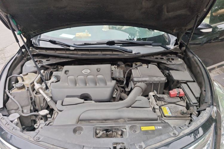 Used Nissan Teana 2013 2.0L XL-NAVI Smart Navigation Edition Engine Bay