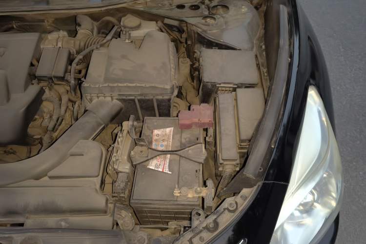 Used Nissan Teana 2013 2.0L XL Comfort Edition Engine Bay Left