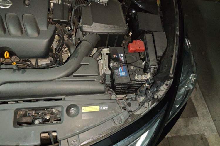 Used Nissan Teana 2013 2.0L XL-NAVI Smart Navigation Edition Engine Bay Left