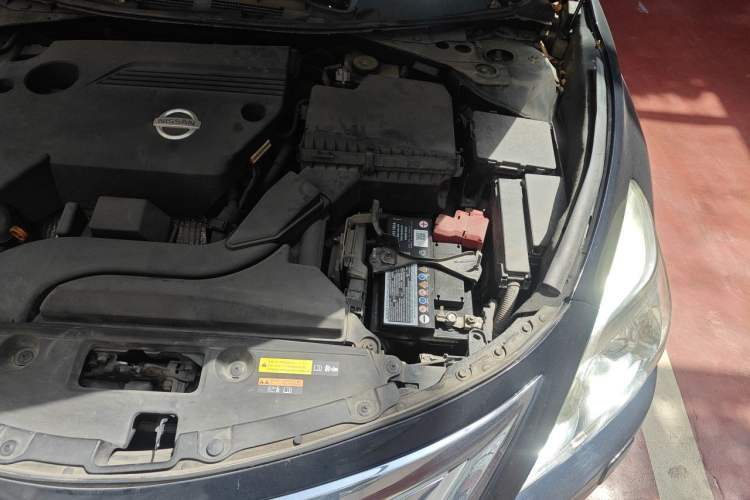 Used Nissan Teana 2013 2.5L XL Leading Edition Engine Bay Left