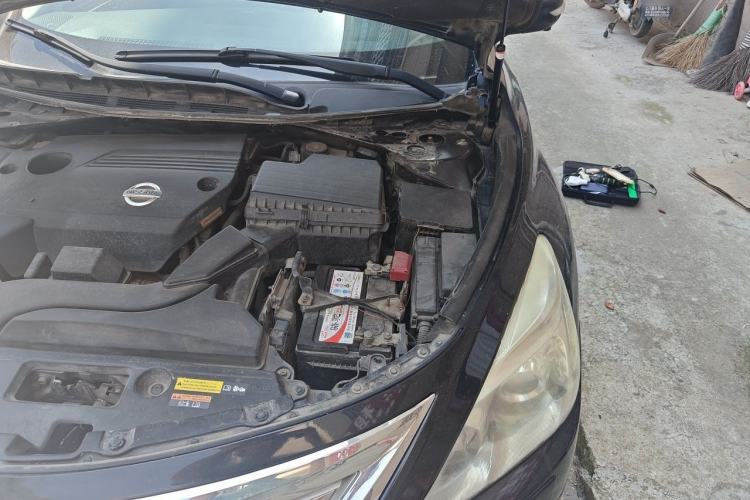 Used Nissan Teana 2013 2.5L XL-Upper NAVI Tech Deluxe Edition Engine Bay Left