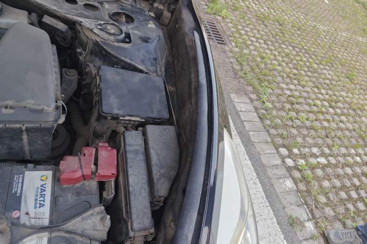 Used Nissan Teana 2013 2.0L XL Comfort Edition Engine Bay Left