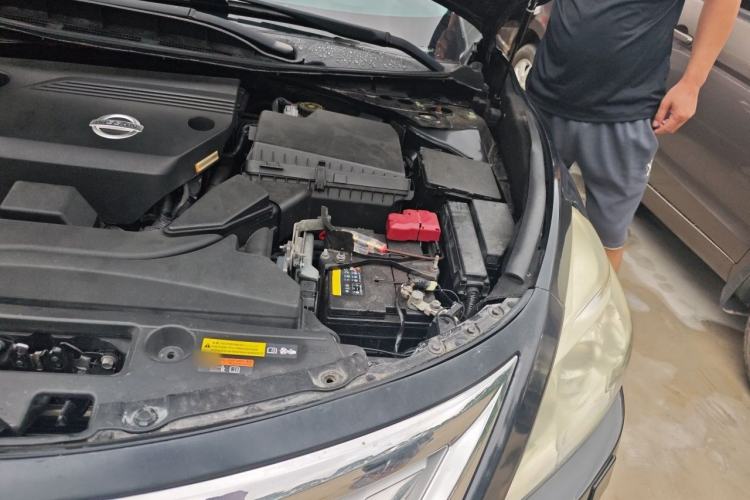 Used Nissan Teana 2013 2.5L XL Leading Edition Engine Bay Left