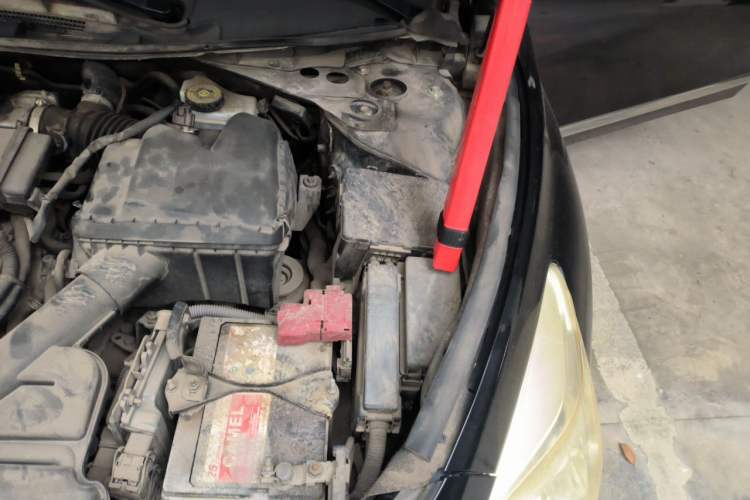 Used Nissan Teana 2013 2.0L XL Comfort Edition Engine Bay Left