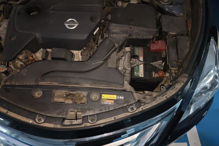Used Nissan Teana 2013 2.5L XL-NAVI Luxury Edition Engine Bay Left
