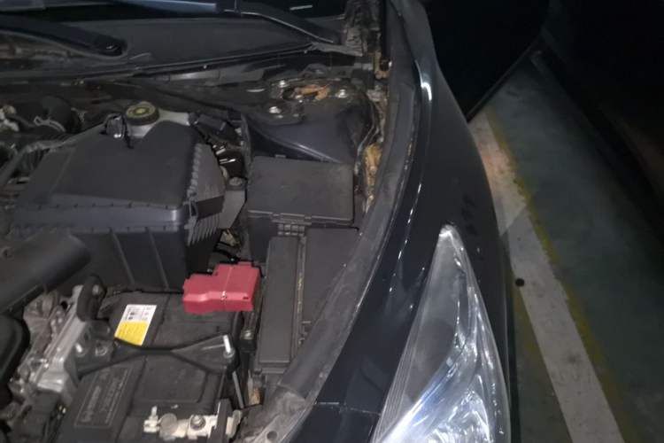 Used Nissan Teana 2013 2.0L XL Comfort Edition Engine Bay Left